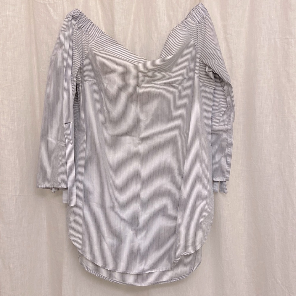 Babaton cotton cold shoulder top.
